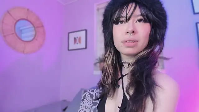 Snapshot of _Judaline_ chatting on March 2026 10:22:01 PM Judaline online show from March 2026 10:22:01 PM