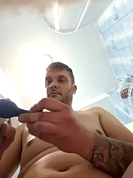 Alge882 online show from April 2026 08:01:02 AM