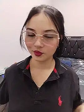 veleria allurin online show from July 2026 01:54:01 AM