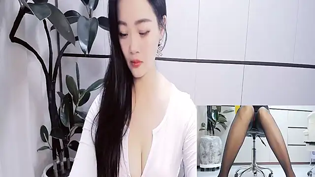 Latte-01 online show from July 2026 03:09:01 AM