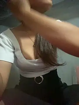 Emmi cute9x online show from July 2026 12:35:02 AM