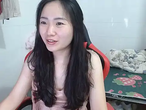 Snapshot of Olivia_cute68 chatting on April 2026 01:50:01 PM Olivia cute68 online show from April 2026 01:50:01 PM