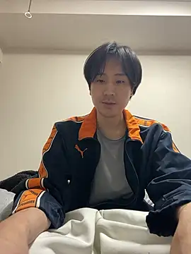Snapshot of youta200 chatting on April 2026 04:20:01 PM youta200 online show from April 2026 04:20:01 PM