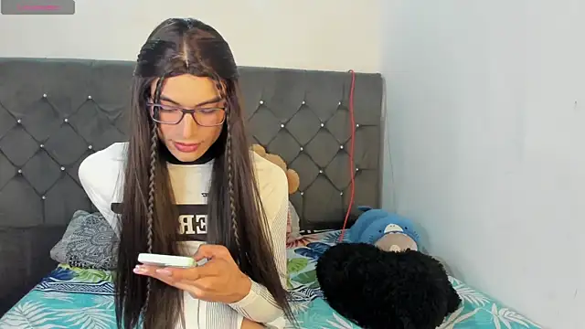 bunny hells online show from March 2026 01:21:01 AM