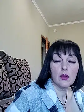 HelgaDennis online show from May 2026 04:42:02 AM