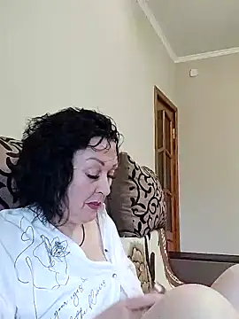 HelgaDennis online show from May 2026 04:29:01 AM