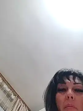 HelgaDennis online show from May 2026 06:01:02 PM