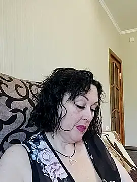 HelgaDennis online show from May 2026 07:48:02 AM