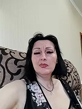 HelgaDennis online show from June 2026 04:29:02 PM