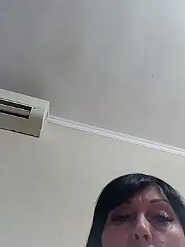 HelgaDennis online show from July 2026 06:47:01 PM