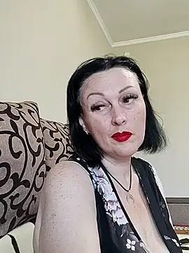 HelgaDennis online show from July 2026 10:43:01 AM