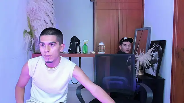 your d0ll1 online show from July 2026 07:49:01 PM