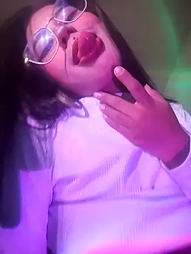 Caticasquirtt online show from March 2026 10:47:02 PM