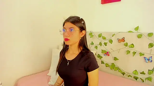 LindaCatalina  online show from July 2026 12:47:01 PM