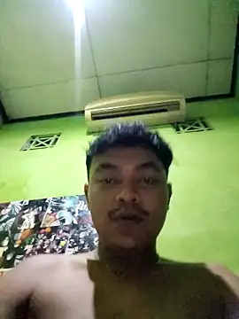 Snapshot of andriandyahbagas chatting on May 2026 06:46:01 PM andriandyahbagas online show from May 2026 06:46:01 PM