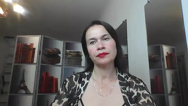 Selena Moo online show from July 2026 10:14:01 AM