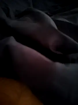 glugo33 online show from April 2026 10:43:02 PM