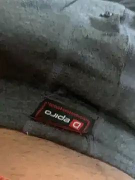 WeepyInsignia online show from March 2026 10:54:02 AM