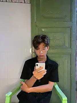 Nguyencuong1999 online show from May 2026 10:15:02 PM