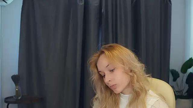 EuraRonchetti online show from March 2026 10:53:03 AM