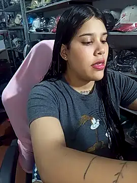 Snapshot of venuslaferte_ chatting on April 2026 02:44:02 AM venuslaferte online show from April 2026 02:44:02 AM