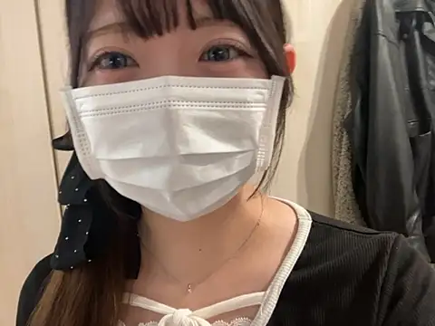 y-u-r-a-33 online show from May 2026 02:29:01 AM
