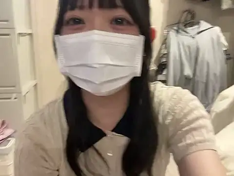 y-u-r-a-33 online show from June 2026 07:57:01 AM