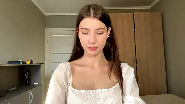 ShandyTreys online show from May 2026 03:28:02 PM