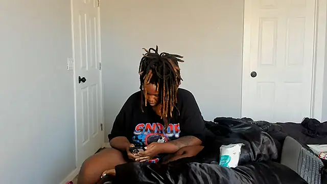 locsofchocolate online show from June 2026 06:53:01 PM