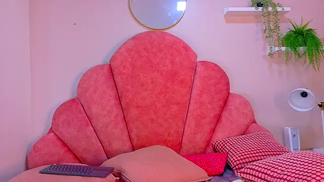 StarrMoon   online show from May 2026 08:11:01 AM