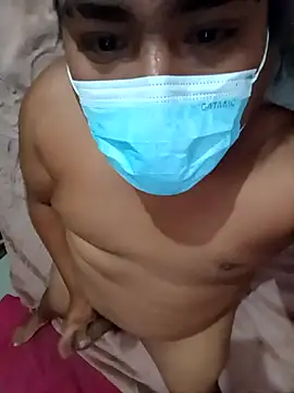 Snapshot of alexfrank24 chatting on April 2026 12:10:01 PM alexfrank24 online show from April 2026 12:10:01 PM