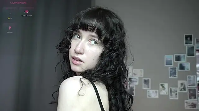 DellaLeck online show from July 2026 08:48:01 PM