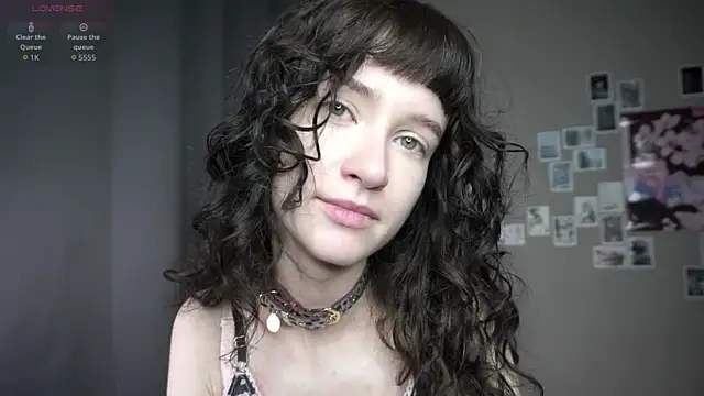 DellaLeck online show from July 2026 07:49:01 PM