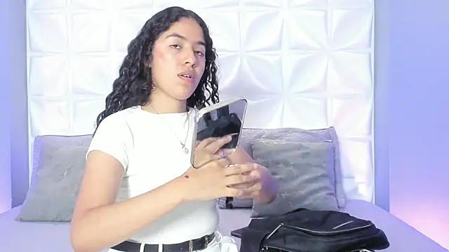 YourFeetFantasy online show from March 2026 09:25:01 PM