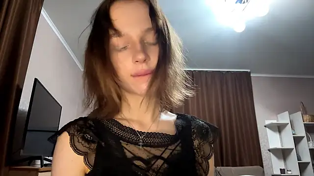 asunanue online show from April 2026 11:29:01 PM