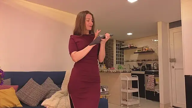 natashakinski online show from July 2026 08:12:02 PM