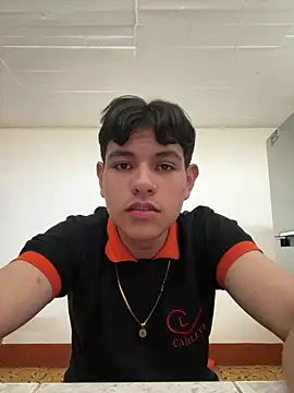 juanma759 online show from July 2026 07:55:01 PM