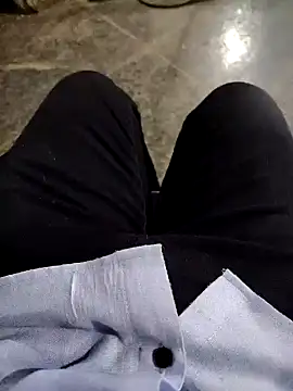 Snapshot of roselover2222 chatting on March 2026 03:34:01 PM roselover2222 online show from March 2026 03:34:01 PM