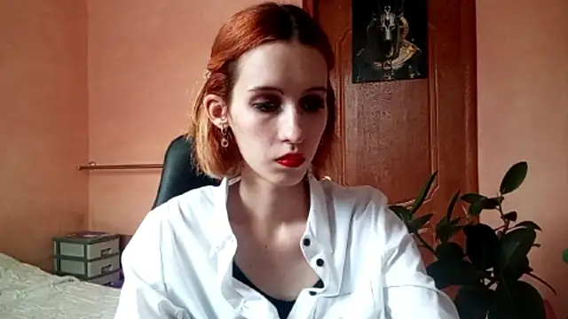 SirenFrost online show from June 2026 03:21:02 PM