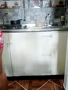 sexymomsn online show from May 2026 02:36:01 PM