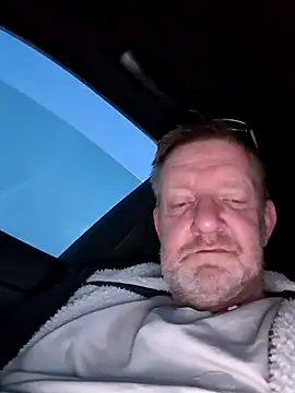Notiesfuk online show from May 2026 09:35:02 PM