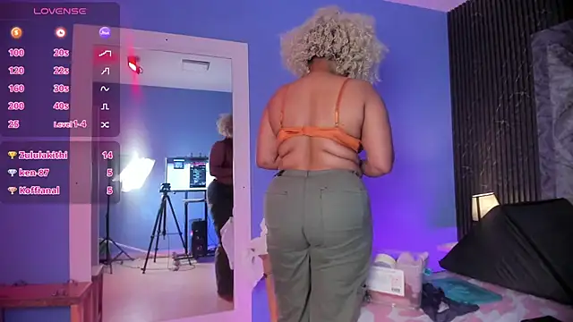 TammyBrown1 online show from July 2026 10:21:02 AM