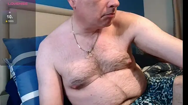 Pauly Andrew online show from April 2026 08:22:02 PM