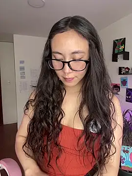 Aikoo o online show from April 2026 09:15:01 PM