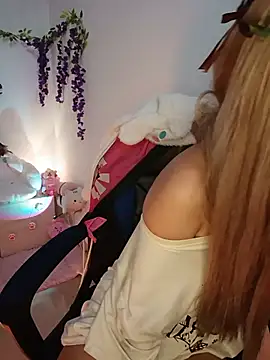 saki nyanwn online show from July 2026 12:08:02 PM