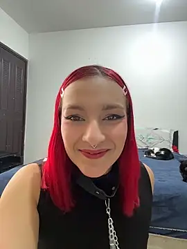 Amelie-RedHoney online show from May 2026 03:51:02 PM