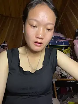 Snapshot of Jolinie chatting on March 2026 04:56:02 AM Jolinie online show from March 2026 04:56:02 AM