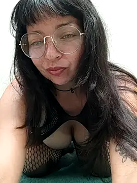 LisaMargo online show from June 2026 04:00:01 PM