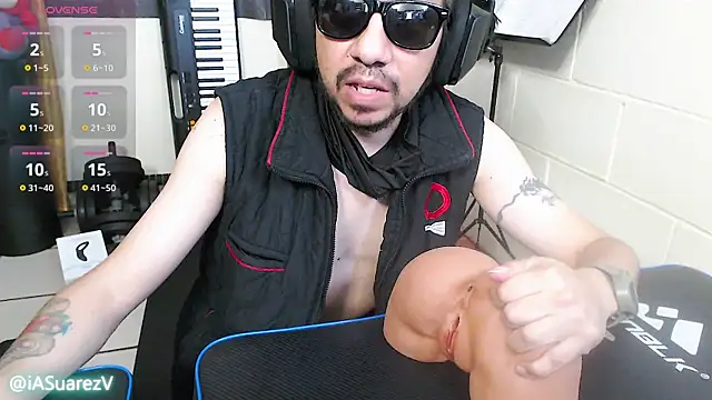 IASuarezV online show from July 2026 03:11:01 AM