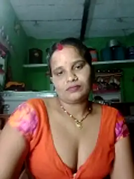 Shivani09900 online show from May 2026 07:55:02 PM